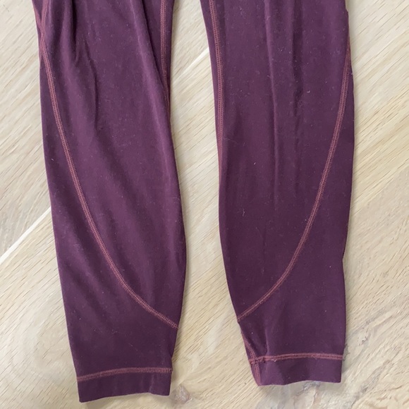 Athleta Salutation 7/8 Legging - Picture 3 of 5